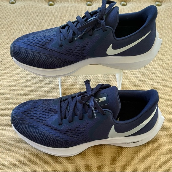 BLUE NIKE ZOOM WINFLO RUNNING SNEAKERS SIZE 8 main image 5